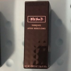 BNIB Kat Von D lipstick in shade PIAF